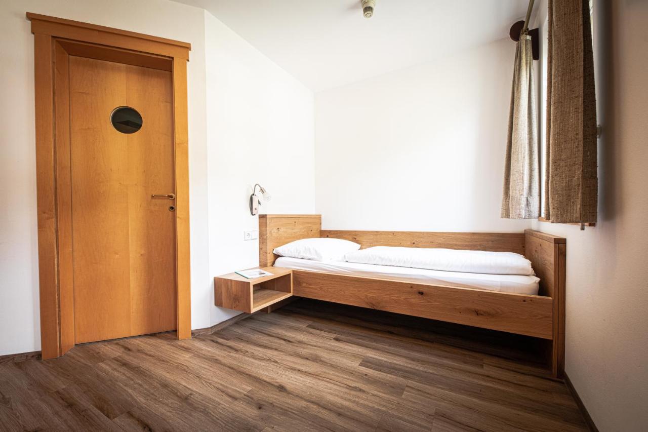 Hotel Gissbach Brunico Exterior foto