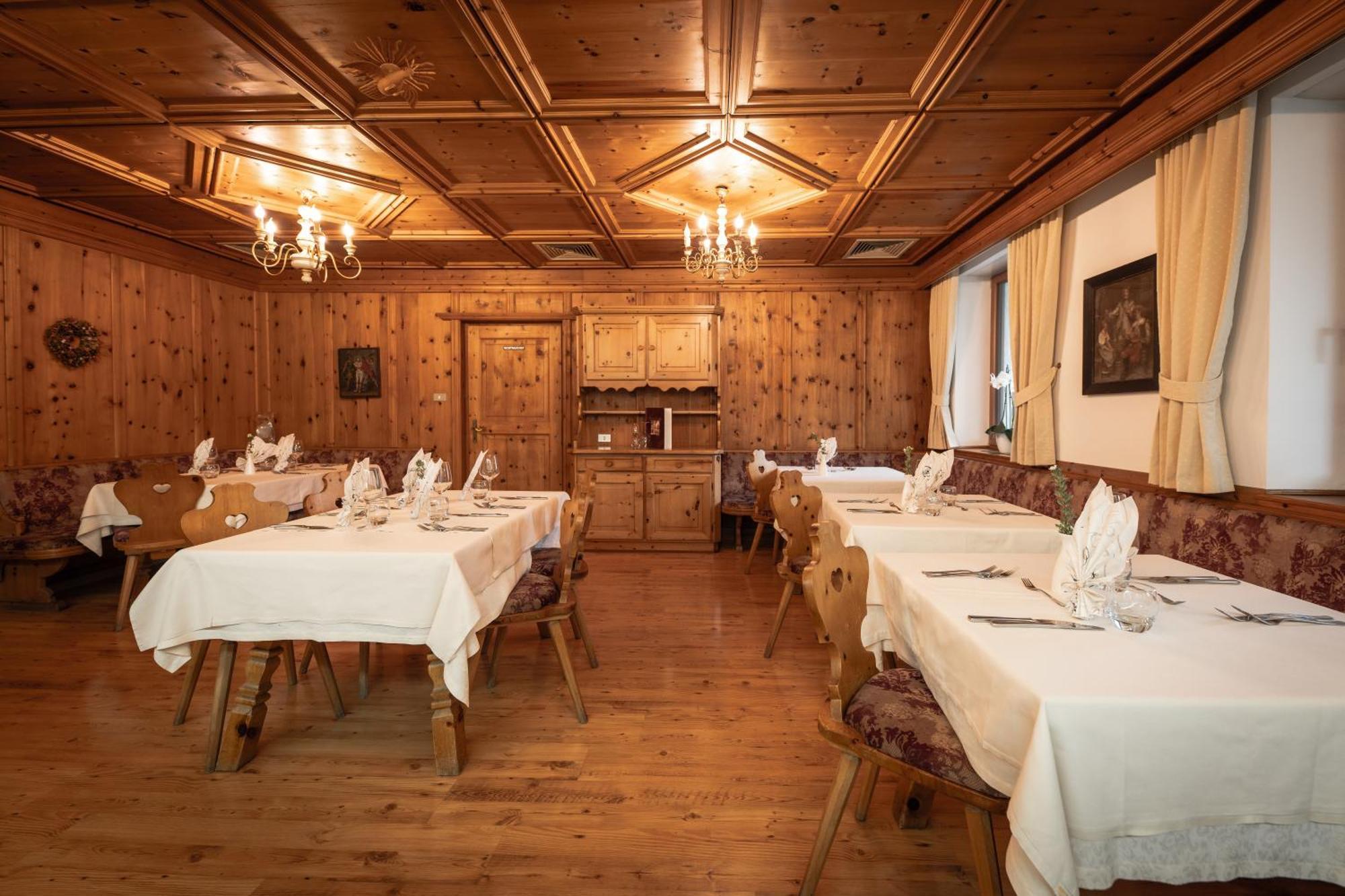 Hotel Gissbach Brunico Exterior foto
